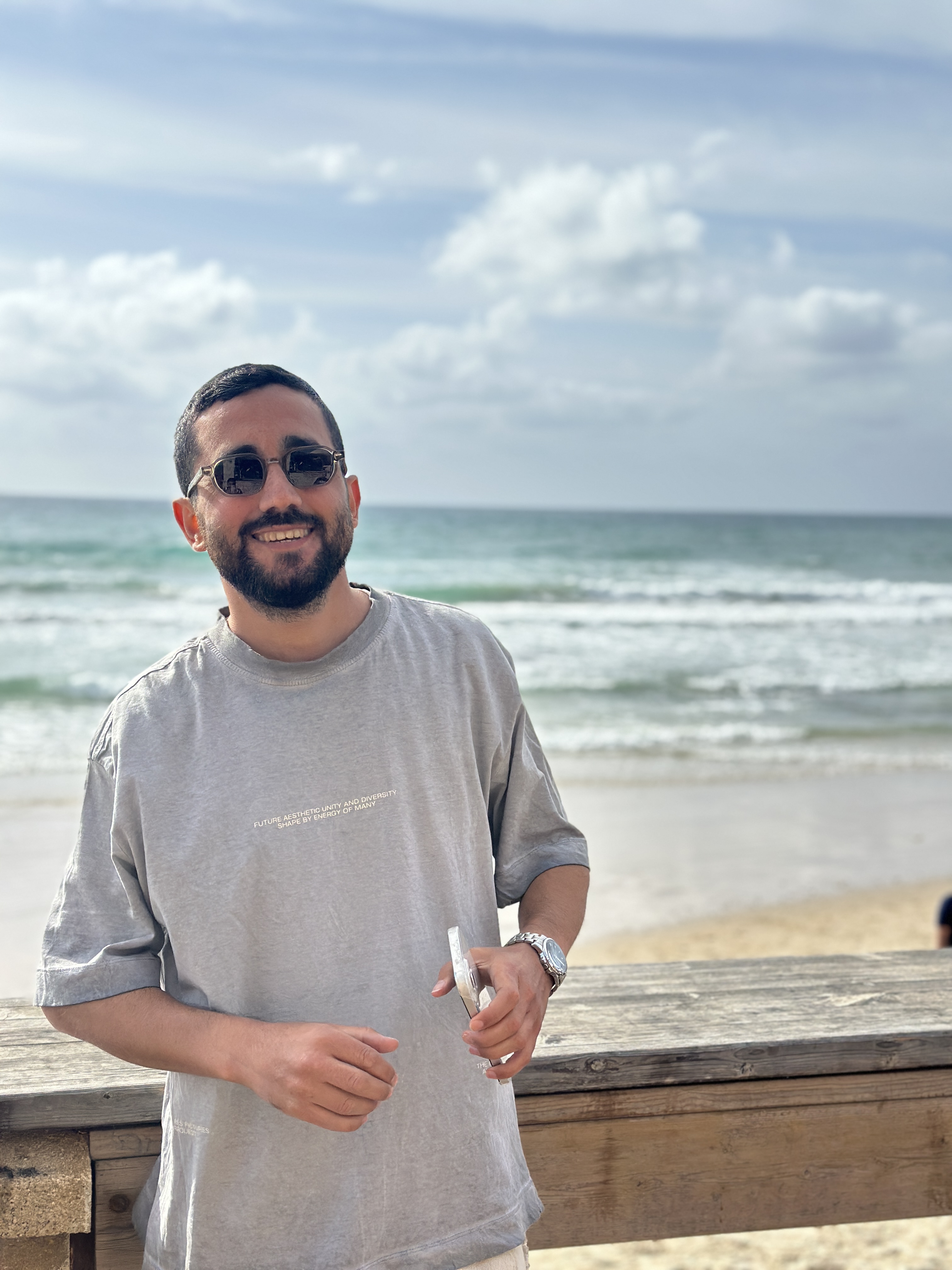 עידו אזרד